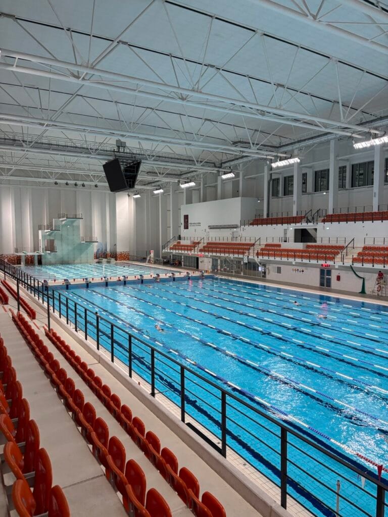 O Nas 1 pływalnia olimpijska zdjęcie